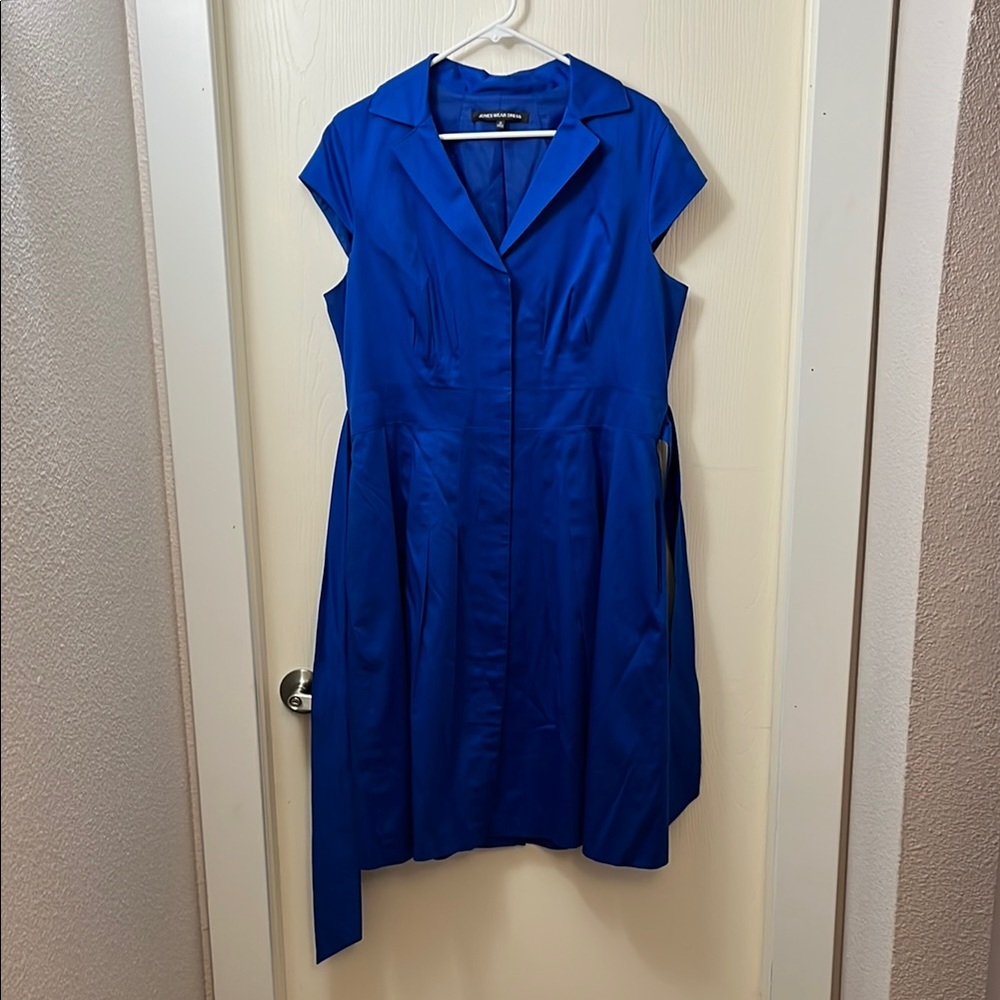 Jones Wear Blue A-Line Midi Dress with Notched Collar